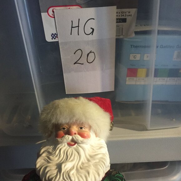 Santa Claus Dancing Singing Animated Rocking Around The Christmas Tree 1992 - Picture 7 of 7